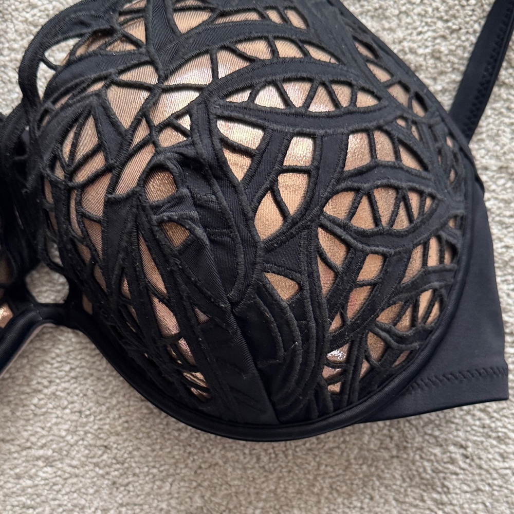 Shade & Shore Black Women's Bikini Set - Picture 4 of 6